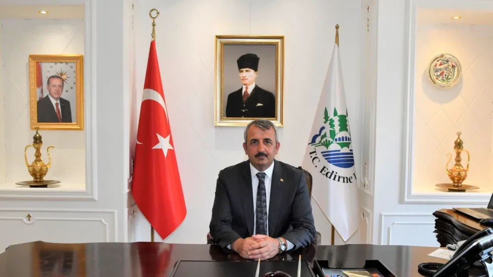Vali Sezer; 